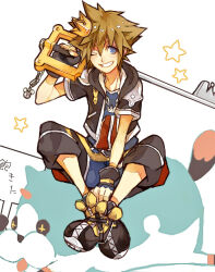  1boy animo_(3895952) bad_id bad_pixiv_id between_legs black_gloves black_jacket blue_eyes brown_hair chain chain_necklace crossed_ankles crown fingerless_gloves full_body gloves grin hand_between_legs holding holding_weapon jacket jewelry keyblade kingdom_hearts kingdom_hearts_3d_dream_drop_distance kingdom_hearts_ii male_focus mini_crown necklace one_eye_closed open_clothes open_jacket over_shoulder pendant pouch short_hair short_sleeves smile solo sora_(kingdom_hearts) spiked_hair star_(symbol) thigh_pouch weapon weapon_over_shoulder white_background wondernyan_(kingdom_hearts) 