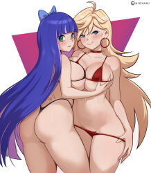 2girls :d ahoge ass bikini black_bikini blonde_hair blue_eyes blue_hair blush bow breasts choker collarbone cowboy_shot earrings from_behind grabbing_another&#039;s_breast groping hair_bow hioyami hoop_earrings incest jewelry large_breasts looking_at_viewer looking_back multicolored_hair multiple_girls navel open_mouth panty_&amp;_stocking_with_garterbelt panty_(psg) pink_hair purple_background red_bikini siblings sisters smile standing stocking_(psg) swimsuit tongue tongue_out two-tone_hair waist_grab white_background