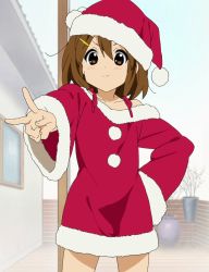  00s 1girl anime_screenshot brown_eyes brown_hair christmas hair_ornament hairpin hat highres hirasawa_yui indoors k-on! moe_(phrase) santa_costume santa_hat short_hair standing stitched third-party_edit v  rating:General score:32 user:naotofan