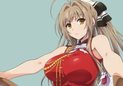  1girl amagi_brilliant_park bare_arms bare_shoulders bow bowtie breasts brown_hair buttons closed_mouth commentary_request green_background hair_ribbon hairu large_breasts long_hair looking_at_viewer red_shirt ribbon sento_isuzu shirt simple_background sleeveless sleeveless_shirt solo upper_body white_bow white_bowtie white_ribbon yellow_eyes 