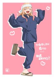  1girl arms_up barefoot black_choker blonde_hair blue_kimono choker closed_eyes cosplay full_body gojou_wakana hachimaki headband heart highres japanese_clothes kimono kitagawa_marin long_sleeves multicolored_hair official_art open_mouth pink_background pink_hair sandals sono_bisque_doll_wa_koi_wo_suru translation_request yaegashi_youhei 