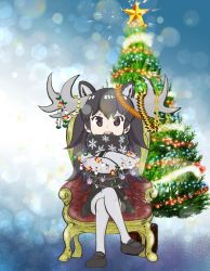  10s 1girl animal_ears antlers armchair black_eyes black_scarf black_skirt blurry bokeh chair christmas christmas_lights christmas_ornaments christmas_tree commentary crossed_arms crossed_legs depth_of_field female_focus grey_pantyhose horns jewelry kemono_friends long_sleeves moose_(kemono_friends) moose_ears moose_tail necklace open_mouth pantyhose pleated_skirt scarf sitting skirt smile snowflake_print solo star_(symbol) tail  rating:Sensitive score:3 user:2hu4u