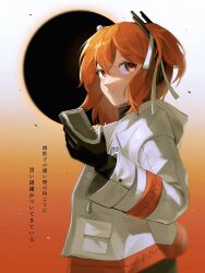  1girl a.i._voice adachi_rei black_gloves black_shirt cassette_player chinese_commentary commentary_request from_side gloves gradient_background hair_between_eyes hair_ribbon hand_up headlamp highres holding jacket long_sleeves looking_at_viewer open_clothes open_jacket orange_background orange_eyes orange_hair parted_lips pocket radio_antenna ribbon shirt side_ponytail solo spectrumfourt upper_body utau white_background white_gloves white_jacket white_ribbon 