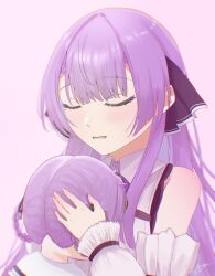  2girls closed_eyes collared_shirt detached_sleeves highres hug indie_virtual_youtuber mother_and_daughter multiple_girls open_mouth otsuka_ray poca_ennui purple_background purple_hair reika_(otsuka_ray) shirt simple_background sleeveless sleeveless_shirt virtual_youtuber white_shirt white_sleeves 