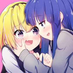 2girls black_hairband black_sailor_collar blonde_hair blue_hair blunt_bangs blush cardigan commentary_request fang furude_rika grey_cardigan hairband hand_on_another&#039;s_cheek hand_on_another&#039;s_face hazumi_otoya highres higurashi_no_naku_koro_ni higurashi_no_naku_koro_ni_gou hime_cut houjou_satoko long_hair multiple_girls open_mouth pink_background purple_eyes sailor_collar school_uniform short_hair sidelocks simple_background skin_fang sweat rating:Sensitive score:11 user:danbooru