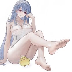 1girl absurdres azur_lane baby_animal bare_shoulders barefoot bird blue_hair blunt_bangs breasts chick cleavage convenient_censoring feet foot_focus foreshortening highres large_breasts long_hair looking_at_viewer manjuu_(azur_lane) naked_towel official_alternate_costume presenting_foot purple_eyes simple_background soles toes tomozou-1971 towel voroshilov_(azur_lane) voroshilov_(devoted_as_the_warm_snow)_(azur_lane) white_background rating:Sensitive score:36 user:danbooru