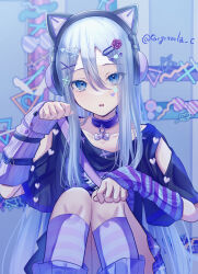  1girl :o animal_ear_headphones animal_ears arm_strap arm_warmers black_shirt blue_eyes blush bow cat_ear_headphones choker clothing_cutout collarbone commentary_request facial_mark fake_animal_ears gorgonzola_c hair_between_eyes hair_ornament hairclip headphones heart heart_facial_mark heart_hair_ornament highres horizontal-striped_socks knees_up leg_warmers long_hair long_sidelocks looking_at_viewer mismatched_arm_warmers negai_wa_itsuka_asa_wo_koete_(project_sekai) official_alternate_costume parted_bangs parted_lips paw_pose plaid_clothes plaid_skirt project_sekai purple_bag purple_headphones purple_leg_warmers shirt short_sleeves shoulder_cutout sidelocks sitting skirt solo striped_arm_warmers twitter_username x_hair_ornament yami_kawaii yoisaki_kanade 