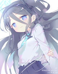  1girl 2024 absurdres aqua_halo aqua_necktie aris_(blue_archive) black_hair black_hairband black_skirt bloom blue_archive blue_eyes breasts bright_pupils character_name chinese_commentary closed_mouth collared_shirt commentary dated dutch_angle floating_neckwear gradient_eyes hairband halo heart highres holding_own_arm kerming0509 lens_flare light_particles long_hair long_sleeves looking_at_viewer multicolored_eyes necktie no_jacket one_side_up pleated_skirt rectangular_halo shirt shirt_tucked_in signature simple_background skirt small_breasts smile solo tie_clip upper_body very_long_hair white_background white_pupils white_shirt 