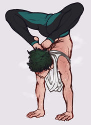  boku_no_hero_academia flexible highres leggings midoriya_izuku pants solo stirrup_legwear toeless_legwear yoga_pants  rating:Questionable score:15 user:LucasDKennedy
