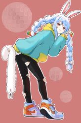  1girl black_pants blue_hair blue_hoodie blue_nails blue_shoes blush bow braid brown_background carrot_hair_ornament closed_mouth commentary_request denim don-chan_(usada_pekora) food-themed_hair_ornament hair_between_eyes hair_bow hair_ornament hand_up heel_up highres hololive hood hood_down hoodie jeans kiritoma leaning_forward long_sleeves multicolored_hair nail_polish pants puffy_long_sleeves puffy_sleeves rabbit-shaped_pupils red_eyes shoe_soles shoes short_eyebrows simple_background sleeves_past_wrists smile solo symbol-shaped_pupils thick_eyebrows torn_clothes torn_pants twin_braids twintails two-tone_hair usada_pekora v virtual_youtuber white_bow white_hair 
