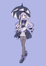  1girl black_eyes black_hairband black_shoes black_skirt blush bucket_hat_(buckethat_chan) dress full_body grey_pantyhose hairband highres holding holding_umbrella long_hair long_pointy_ears long_sleeves looking_at_viewer mole mole_under_eye overskirt pantyhose parasol platform_shoes pointy_ears purple_background ringlets shoes short_dress simple_background skirt solo umbrella vivian_(zenless_zone_zero) walking white_dress zenless_zone_zero 