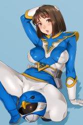  1girl arm_up armpits belt blue_background blue_boots blue_swallow blush bodysuit boots breasts brown_hair choujin_sentai_jetman eyebrows female_focus gloves hayasaka_ako helmet highres holster kneeling large_breasts legs looking_at_viewer open_mouth orange_eyes puffy_nipples sakuradou short_hair simple_background solo spread_legs super_sentai thighs white_gloves  rating:Questionable score:23 user:Ynyswydryn