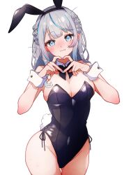 1girl absurdres amagai_ruka animal_ear_hairband animal_ears black_bow black_bowtie black_leotard blue_eyes blue_hair bow bowtie breasts cleavage commission covered_navel detached_collar fake_animal_ears four-finger_heart_hands grey_hair hairband heart heart_hands highres large_breasts leotard looking_at_viewer multicolored_hair pixiv_commission playboy_bunny rabbit_ears rabbit_tail satsuki_(pixiv_742410) side-tie_leotard simple_background smile solo strapless strapless_leotard streaked_hair tail thigh_gap virtual_youtuber weather_planet white_background wrist_cuffs