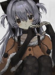  beanie brown_eyes capelet earflap_beanie fingerless_gloves gloves grey_hair hat heart heart_hands highres konsan268 magical_girl mahou_shoujo_madoka_magica mahou_shoujo_madoka_magica:_hangyaku_no_monogatari momoe_nagisa momoe_nagisa_(magical_girl) orange_capelet polka_dot polka_dot_legwear pom_pom_(clothes) pom_pom_beanie 