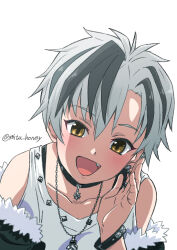  1boy choker collarbone fang hair_between_eyes highres hikari_(mitsu_honey) jewelry looking_at_viewer male_focus multicolored_hair necklace nijisanji open_mouth short_hair simple_background solo streaked_hair suzuki_masaru tank_top twitter_username two-tone_hair upper_body virtual_youtuber white_background white_hair white_tank_top yellow_eyes 
