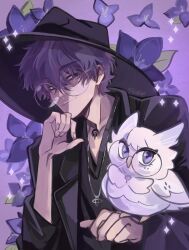 1boy animalization artist_name bird bird_on_hand black_hat black_jacket black_shirt closed_mouth floral_background flower glasses hair_between_eyes hand_on_own_chin hat highres jacket jewelry kalondust liu_xiao liu_xiao_(owl) long_sleeves looking_at_viewer male_focus neck_tattoo necklace owl purple_background purple_eyes purple_flower purple_hair purple_theme round_eyewear shiguang_dailiren shirt short_hair smile solo sparkle tattoo upper_body 