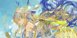  1girl absurdres arknights blonde_hair blue_hair blue_sky colored_extremities colored_skin commentary dragon_girl dragon_horns dragon_tail earrings hair_ornament hair_stick highres holding_wheat horns ichika_(ichika87) jewelry long_hair multicolored_hair necklace off_shoulder outdoors pointy_ears shirt shu_(arknights) sky smile solo symbol-only_commentary tail tassel tassel_earrings upper_body very_long_hair wheat white_background white_hair white_shirt yellow_skin 