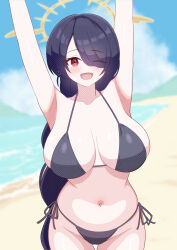  1girl absurdres alternate_costume armpits arms_up beach bikini black_bikini black_hair blue_archive blue_sky breasts cloud collarbone day hair_over_one_eye halo highres hinata_(blue_archive) huge_breasts ikurage_(namakurage_13) long_hair looking_at_viewer navel ocean one_eye_closed open_mouth outdoors presenting_armpit red_eyes sand side-tie_bikini_bottom sideboob sky smile solo stomach swimsuit yellow_halo 