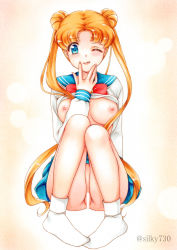  1girl artist_name bar_censor bishoujo_senshi_sailor_moon blonde_hair blue_eyes breasts censored double_bun female_focus hair_bun highres legs lips long_hair looking_at_viewer medium_breasts nipples no_panties one_eye_closed presenting pussy school_uniform serafuku silky730 socks solo tongue tongue_out traditional_media tsukino_usagi twintails very_long_hair wink 