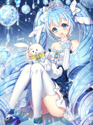  1girl 1other animal_ears aqua_eyes aqua_hair bare_shoulders blush breasts commentary dress foot_out_of_frame fortissimo frilled_dress frills hair_between_eyes hair_ornament hatsune_miku long_hair long_sleeves musical_note musical_note_hair_ornament official_alternate_costume official_alternate_hairstyle open_mouth puffy_long_sleeves puffy_sleeves rabbit rabbit_ears rabbit_tail rabbit_yukine small_breasts strapless strapless_dress tail tempy_(rinsia) thighhighs twintails very_long_hair vocaloid white_thighhighs yuki_miku yuki_miku_(2019) 