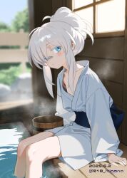  1girl artist_name ashiyu back_bow bandaid bandaid_on_face bandaid_on_nose bath_yukata blue_bow blue_eyes bow breasts bucket closed_mouth colored_eyelashes commentary_request dated deux_murasame freckles gundam gundam_gquuuuuux hair_between_eyes hair_bun highres itinana japanese_clothes kimono long_sidelocks long_sleeves looking_at_viewer obi purple_pupils sash short_hair sidelocks single_hair_bun sitting small_breasts soaking_feet solo twitter_username white_hair wide_sleeves wooden_bucket yukata 