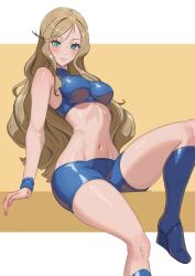  1girl absurdres adapted_costume blonde_hair boots breasts cosplay emmettart feet_out_of_frame green_eyes highres long_hair looking_at_viewer medium_breasts metroid nintendo persona persona_5 samus_aran samus_aran_(cosplay) sitting skin_tight smile solo takamaki_anne white_background yellow_background zero_suit 