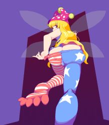  1girl american_flag_legwear ass blonde_hair blue_background butt_crack clownpiece commentary_request feet from_behind hat highres jester_cap long_hair looking_at_viewer looking_back polka_dot_headwear purple_hat red_eyes solo touhou wings yado_taityou  rating:Questionable score:122 user:danbooru