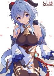  1girl ahoge bare_shoulders bell black_gloves blue_hair bow breasts curled_horns detached_sleeves ganyu_(genshin_impact) genshin_impact gloves gold_trim highres horns jewelry long_hair looking_at_viewer low_ponytail medium_breasts neck_bell petals ponytail purple_eyes sidelocks signature smile solo tassel thighlet ton_ton_tontoro vision_(genshin_impact) white_background white_sleeves 