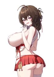  1girl absurdres ahoge artist_request ass bare_arms bare_shoulders blue_eyes breasts brown_hair commentary_request commission cowboy_shot crop_top from_behind hair_ornament hairclip hand_up highres hip_vent korean_commentary large_breasts long_hair looking_at_viewer looking_back median_furrow microskirt midriff open_mouth original panty_straps pleated_skirt red_skirt second-party_source shirt sideboob simple_background single_thighhigh skirt sleeveless sleeveless_shirt smile solo standing takamiya_keika thighhighs v white_background white_shirt 