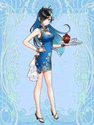 1girl bad_feet black_hair blue_background blue_dress blue_hair blue_nails breasts china_dress chinese_clothes cleavage cup dairoku_ryouhei double_bun dress full_body hair_bun hair_over_one_eye hand_on_own_hip haritoyomimasu high_heels highres holding holding_tray long_hair multicolored_hair nail_polish simple_background standing tray two-tone_hair
