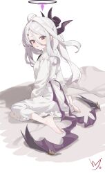 1girl absurdres ahoge black_halo blue_archive breasts demon_girl demon_horns demon_wings halo highres hijo_(nakare2845) hina_(blue_archive) horns loli long_hair looking_at_viewer pajamas purple_eyes sitting small_breasts solo white_hair wings