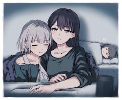 3girls bang_dream! bang_dream!_it&#039;s_mygo!!!!! black_hair black_shirt blurry border bullfalk closed_eyes closed_mouth collarbone depth_of_field grey_hair indoors kaname_raana long_hair mole mole_under_eye multiple_girls purple_eyes shiina_taki shirt short_hair sleeping sleeping_on_person takamatsu_tomori three-quarter_sleeves under_covers white_border white_hair