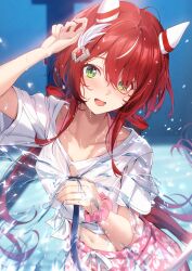 1girl animal_ears arm_up blush collarbone ear_covers floral_print_skirt green_eyes hair_ornament highres holding holding_hose horse_ears horse_girl horse_tail hose kagari_liroi long_hair looking_at_viewer low_twintails midriff multicolored_hair navel open_mouth pink_scrunchie pink_skirt red_tail scrunchie shirt short_sleeves skirt smile solo streaked_hair tail tied_shirt twintails umamusume water white_shirt white_streaks win_variation_(umamusume) wrist_scrunchie