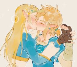1boy 1girl aqua_shirt aqua_tunic artist_name blonde_hair blush braid brown_gloves couple crown_braid earrings fingerless_gloves gloves grey_background hair_ornament hairclip hazeleafyy hetero jewelry juliet_sleeves kiss link long_hair long_sleeves low_ponytail medium_hair nintendo pointy_ears ponytail princess_zelda puffy_sleeves shirt sidelocks the_legend_of_zelda the_legend_of_zelda:_breath_of_the_wild tunic upper_body