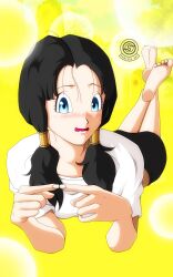 Rule 34 | 1girl, absurdres, barefoot, black hair, black shorts, blue eyes, blush, blush stickers, dragon ball, dragonball z, feet, fingerless gloves, gloves, highres, lying, nervous, on stomach, puyasawyer, shirt, shorts, simple background, soles, the pose, videl, watermark, white shirt, yellow background