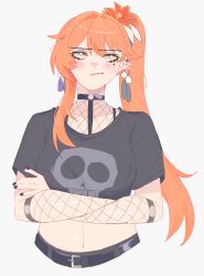 1girl alternate_costume black_choker black_shirt blush choker crop_top cropped_torso crossed_arms eyeshadow fishnets goth_fashion grey_background grey_lips guinaifen_(honkai:_star_rail) highres honkai:_star_rail honkai_(series) long_hair makeup midriff mole mole_under_eye navel orange_hair shirt short_sleeves side_ponytail simple_background skull_print solo stomach unfamousradish upper_body very_long_hair yellow_eyes