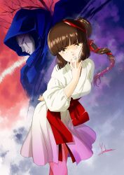 1990s_(style) 1boy 1girl absurdres arm_behind_back artist_name bare_tree black_cloak blunt_bangs breasts brown_hair cloak hair_bun hair_ribbon hand_up highres hood hood_up hooded_cloak japanese_clothes kimono larva_(vampire_princess_miyu) leaning_forward looking_at_viewer mask medium_breasts miyu_(vampire_princess_miyu) obi parted_lips red_ribbon red_sash retro_artstyle ribbon sash short_kimono side_ponytail signature single_side_bun smile standing tree vampire_princess_miyu white_kimono yellow_eyes yoshinaga_masahiro