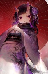 1girl blush braid braided_ponytail breasts eshi_100_nin_ten floral_print floral_print_kimono flower from_below hair_flower hair_ornament highres holding holding_umbrella horns japanese_clothes kimono long_hair looking_at_viewer obi oil-paper_umbrella original parted_lips print_kimono purple_eyes purple_flower purple_hair purple_kimono purple_rose red_umbrella rose sash siiqa_vivi solo umbrella very_long_hair