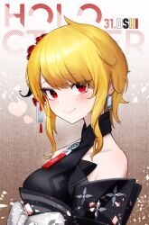 1girl absurdres bare_shoulders black_kimono blonde_hair bow closed_mouth detached_sleeves earrings grey_bow highres hololive hololive_indonesia japanese_clothes jewelry kaela_kovalskia kaela_kovalskia_(new_year) kimono long_hair looking_at_viewer official_alternate_costume radi_(pixiv_88192217) red_eyes short_hair sleeveless sleeveless_kimono smile solo upper_body virtual_youtuber