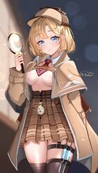 1girl absurdres aki_hoshino black_thighhighs blonde_hair blue_eyes blurry blurry_background bob_cut breasts brown_coat brown_hat brown_skirt closed_mouth coat commentary cowboy_shot deerstalker detached_collar english_commentary hair_ornament hand_in_pocket hand_up hat high-waist_skirt highres holding holding_magnifying_glass hololive hololive_english looking_at_viewer magnifying_glass medium_breasts miniskirt necktie nipples no_bra no_shirt open_clothes open_coat plaid_clothes plaid_skirt pleated_skirt pocket_watch red_necktie short_hair short_necktie skirt smile solo standing syringe_holster thigh_strap thighhighs virtual_youtuber watch watson_amelia watson_amelia_(1st_costume)