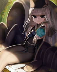 1girl black_eyes black_nails blank_eyes blunt_bangs fate/grand_order fate_(series) hat highres hime_cut japanese_clothes kimono long_hair looking_at_viewer m0_chi nail_polish sen_no_rikyu_(fate) sen_no_rikyu_(second_ascension)_(fate) sitting smile solo white_hair