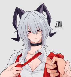 1girl 1other artist_name black_choker black_horns breasts character_name choker cleavage closed_mouth clothes_grab collarbone collared_shirt commentary curled_horns drawsfie grey_background grey_hair highres horns long_hair looking_at_viewer necktie necktie_grab neckwear_grab portrait pov pov_hands red_eyes red_necktie shirt simple_background white_shirt wuthering_waves zani_(wuthering_waves)