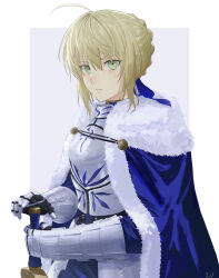 1girl absurdres ahoge armor artoria_pendragon_(fate) blonde_hair border bun_with_braided_base cape excalibur_(fate/stay_night) fate/stay_night fate_(series) fur-trimmed_cape fur_trim gauntlets green_eyes grey_background hair_bun hair_ribbon hand_on_hilt highres looking_at_viewer ribbon saber_(fate) shiro_(siro_kuten) simple_background solo upper_body white_border