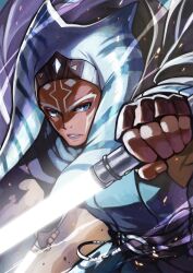 1girl ahsoka_tano alien belt blue_eyes blue_tunic brown_belt brown_gloves colored_skin dual_wielding energy_sword facial_mark fingerless_gloves gloves highres holding holding_sword holding_weapon lekku_(anatomy) lightsaber looking_at_viewer orange_skin rumie solo star_wars star_wars:_ahsoka sword togruta tunic upper_body weapon white_lightsaber