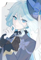 Rule 34 | 1girl, ascot, asymmetrical gloves, black ascot, blue eyes, blue hat, blue jacket, drop-shaped pupils, furina (genshin impact), genshin impact, gloves, hat, heterochromia, highres, jacket, mismatched gloves, multicolored hair, smile, solo, streaked hair, symbol-shaped pupils, theallarosa, top hat, upper body