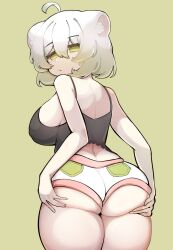 1girl absurdres ahoge animal_ears ass black_bra bra breasts closed_mouth cowboy_shot ferret_ears ferret_girl from_behind gradient_hair green_background green_eyes green_hair hair_between_eyes half-closed_eyes hands_on_own_ass highres indie_virtual_youtuber laimu_(vtuber) laimu_(vtuber)_(cozy) large_breasts looking_at_viewer looking_back multicolored_hair sae_art short_hair shorts sideboob simple_background solo two-tone_hair underwear variant_set vinesauce virtual_youtuber white_hair white_shorts