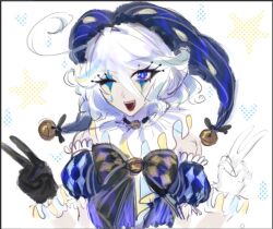 1girl ;d ahoge alternate_costume asymmetrical_gloves bare_shoulders black_gloves blue_eyes blue_hat bow double_v eyelashes facial_mark furina_(genshin_impact) genshin_impact gloves hands_up hat jester jester_cap looking_at_viewer mismatched_gloves neck_ruff one_eye_closed open_mouth puffy_short_sleeves puffy_sleeves short_hair short_sleeves smile solo tractorbelarus228 upper_body v white_background white_gloves white_hair
