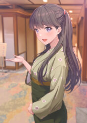 1girl :d blurry blurry_background blush brown_hair commentary_request cowboy_shot floral_print floral_print_kimono fujishima_megumi green_kimono hand_up highres japanese_clothes kimono link!_like!_love_live! long_hair long_sleeves looking_at_viewer love_live! official_alternate_costume open_mouth print_kimono purple_eyes ryokan shamakho smile solo teeth two_side_up upper_teeth_only virtual_youtuber