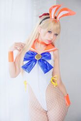 1girl aino_minako bishoujo_senshi_sailor_moon blonde_hair blue_eyes cosplay cosplay_photo flat_chest highres leotard long_hair madokacos photo_(medium) playboy_bunny rabbit_ears real_life sailor_venus sailor_venus_(cosplay)