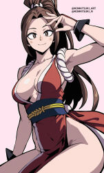 1girl bare_shoulders blue_sash breasts bright_pupils brown_eyes brown_hair cleavage closed_mouth commentary fatal_fury high_ponytail highres japanese_clothes komatsuki_n large_breasts long_hair motoyui ninja no_bra pelvic_curtain pink_background ponytail revealing_clothes sash shiranui_mai sideboob simple_background sitting smile solo thighs twitter_username white_pupils